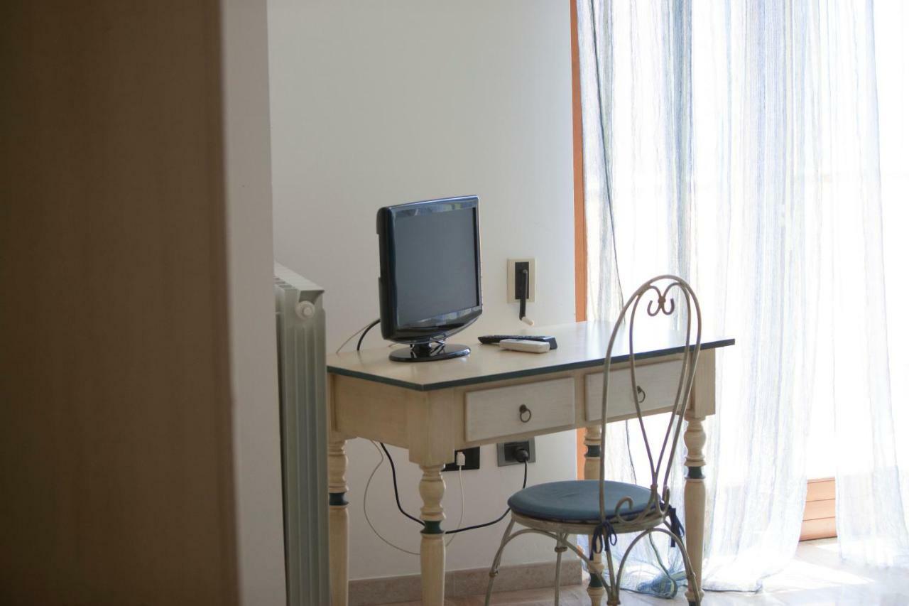 Salentomigliore Casa Vacanze San Pancrazio Salentino Bagian luar foto